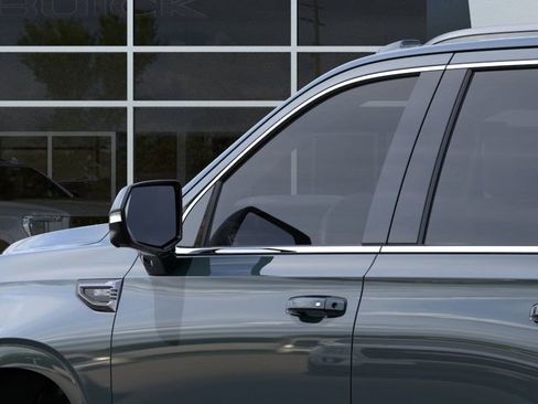 New 2026 GMC Yukon AT4 Ultimate w/ LPO, Floor Liner Package image 12