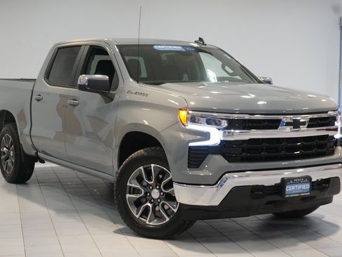Certified 2024 Chevrolet Silverado 1500 LT image 3