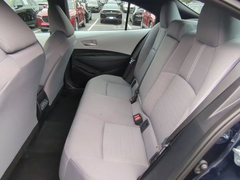 Used 2025 Toyota Corolla SE FWD image 12