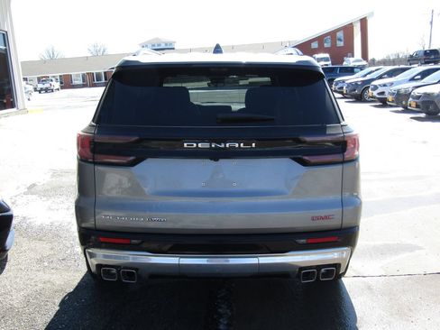 New 2026 GMC Acadia Denali w/ Super Cruise Package AWD/4WD image 4