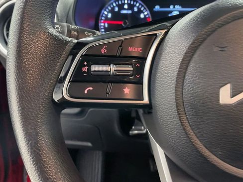 Used 2023 Kia Forte LXS image 30