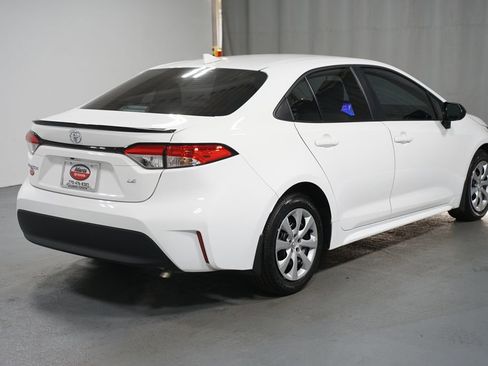 Certified 2025 Toyota Corolla LE image 8