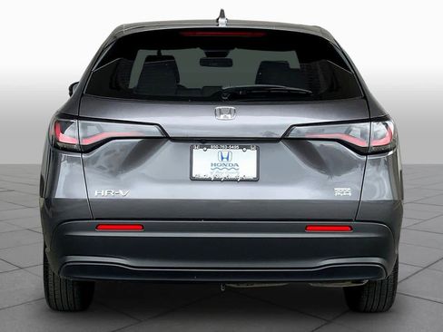 Used 2025 Honda HR-V LX image 5