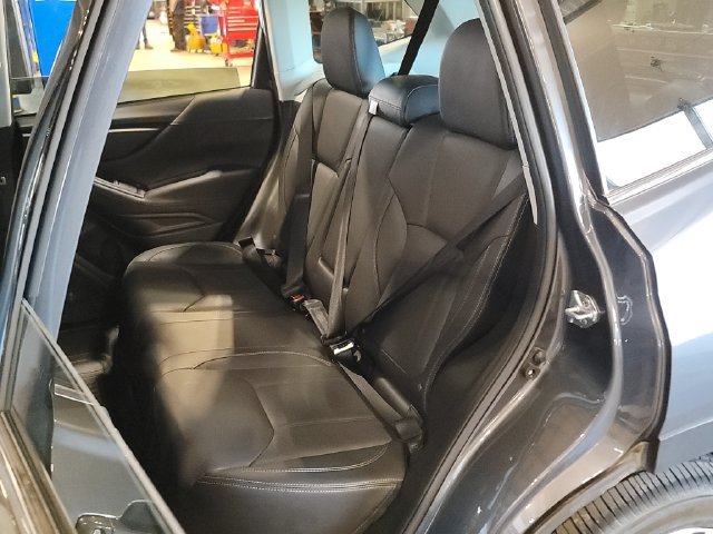 Used 2023 Subaru Forester Touring AWD/4WD image 8