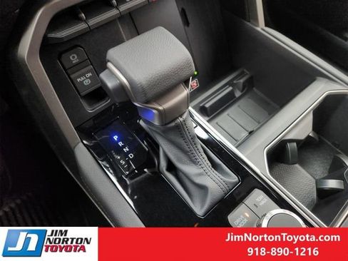 New 2026 Toyota Tundra Limited AWD/4WD image 19