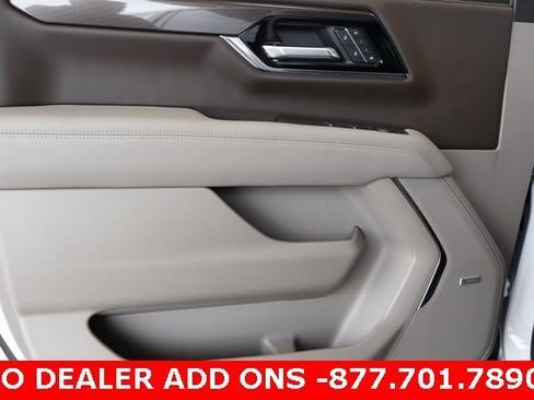 New 2026 GMC Yukon XL Elevation image 11