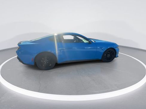 Used 2024 Ford Mustang Premium image 9