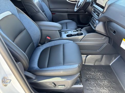 Used 2026 Ford Bronco Sport Outer Banks w/ Sasquatch Outer Banks Package image 19