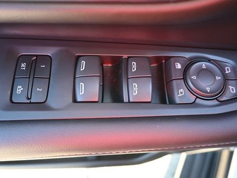 Used 2023 Chevrolet Tahoe LT w/ Luxury Package image 11