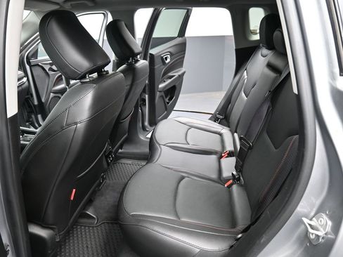 Used 2022 Jeep Compass Trailhawk w/ Trailhawk Elite Group image 27