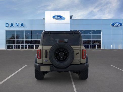 New 2026 Ford Bronco Outer Banks image 5