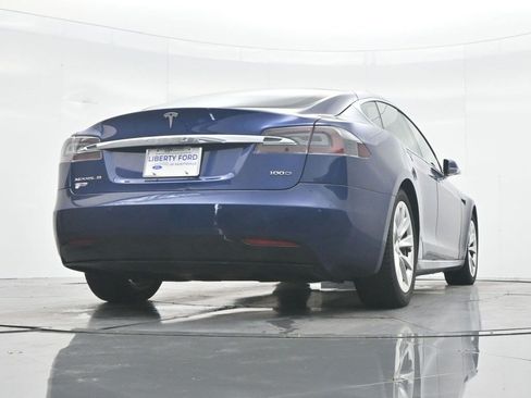 Used 2019 Tesla Model S Standard Range AWD/4WD image 31