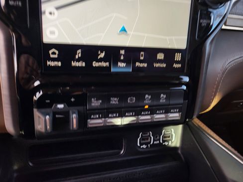 Used 2022 RAM 2500 Limited image 30