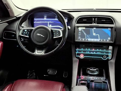 Used 2020 Jaguar F-PACE Checkered Flag image 29