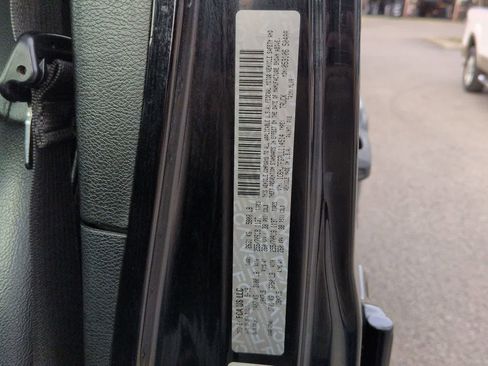Used 2020 Jeep Gladiator Overland AWD/4WD image 34