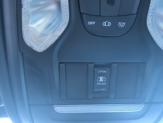Used 2021 RAM 1500 Big Horn AWD/4WD image 29