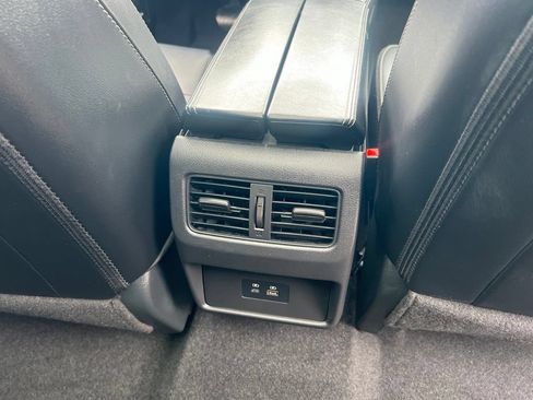 Certified 2023 Nissan Rogue SL AWD/4WD image 21