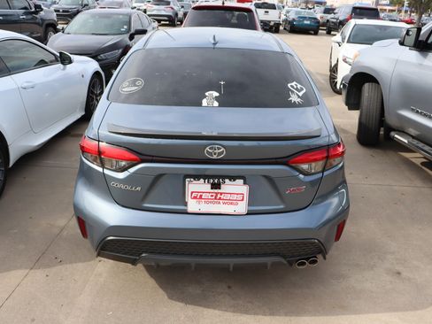 Used 2021 Toyota Corolla XSE image 8