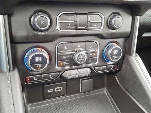 Used 2023 Chevrolet Tahoe Z71 w/ Z71 Off-Road Package image 19