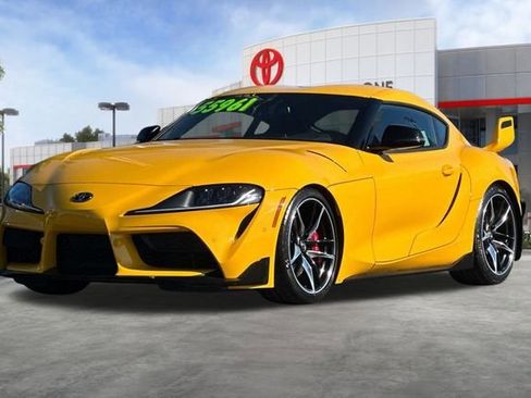 Used 2022 Toyota Supra Premium w/ Driver Assist Package image 9