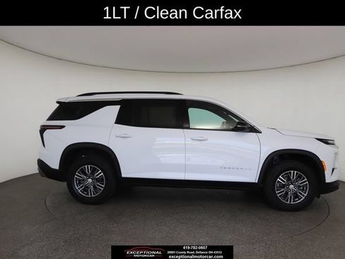 Used 2025 Chevrolet Traverse LT w/ Driver Confidence Package FWD image 23