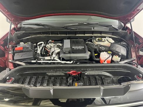 Used 2025 GMC Sierra 1500 AT4 w/ AT4 Premium Package image 9