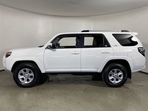 Certified 2023 Toyota 4Runner SR5 Premium w/ Moonroof Package image 6
