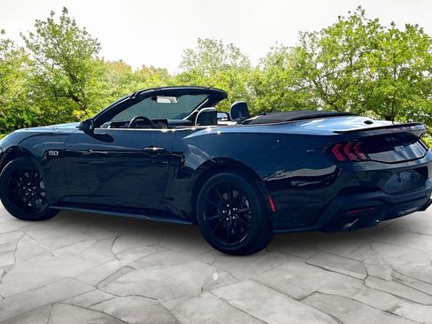 Used 2024 Ford Mustang GT Premium image 2