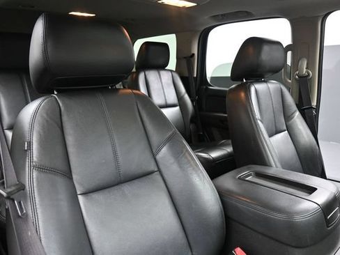 Used 2014 Chevrolet Tahoe LT w/ All-Star Edition AWD/4WD image 31