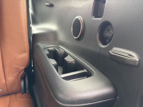 Used 2019 Subaru Ascent Touring w/ Popular Package #3 image 45