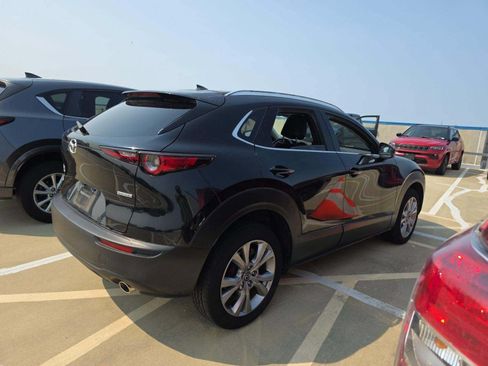 Used 2023 MAZDA CX-30 AWD 2.5 S w/ Premium Package image 3