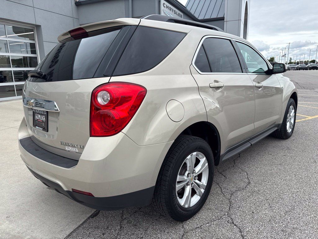Used 2012 Chevrolet Equinox LT FWD image 12
