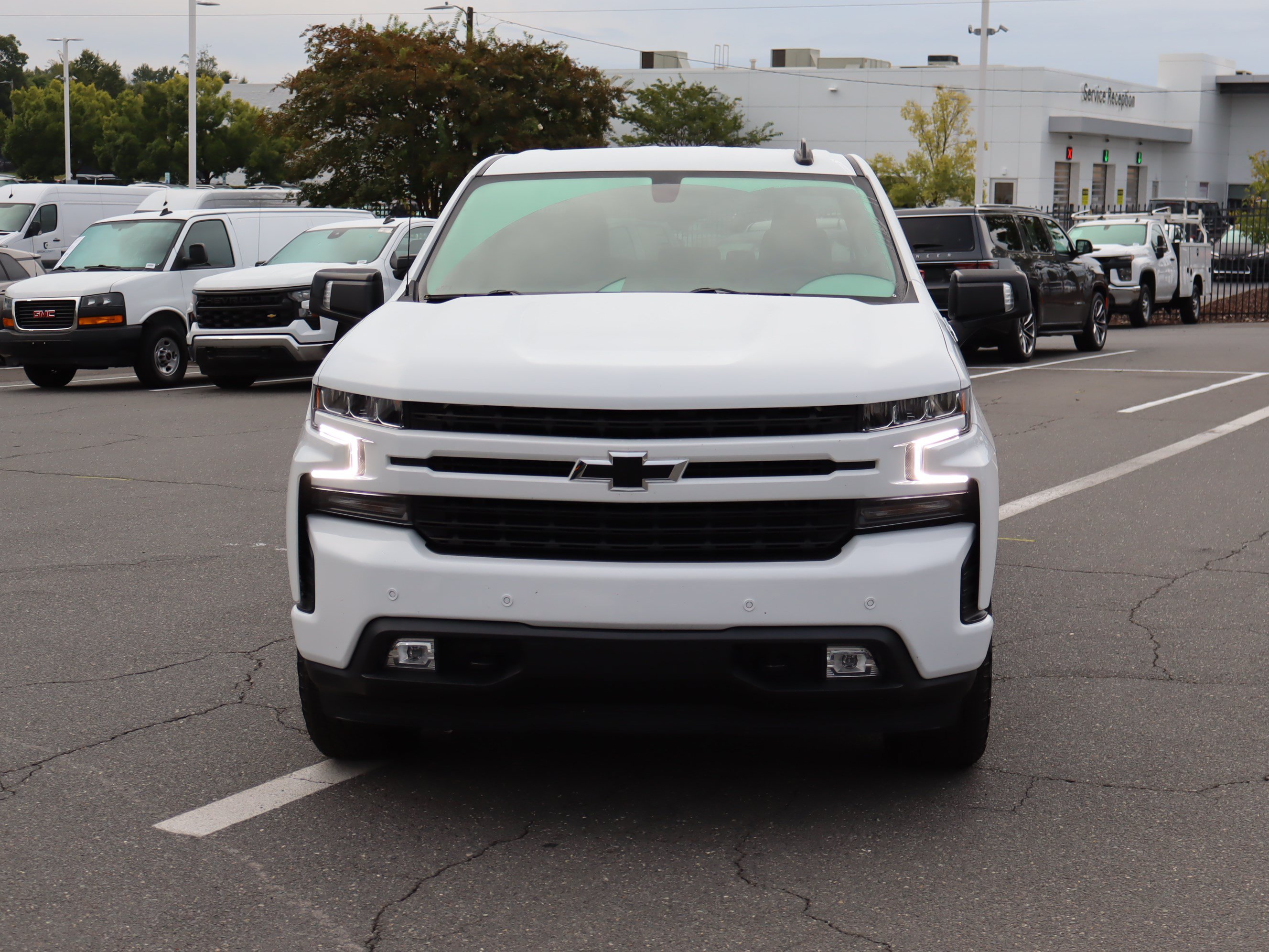 Used 2022 Chevrolet Silverado 1500 RST w/ Safety Package AWD/4WD image 3
