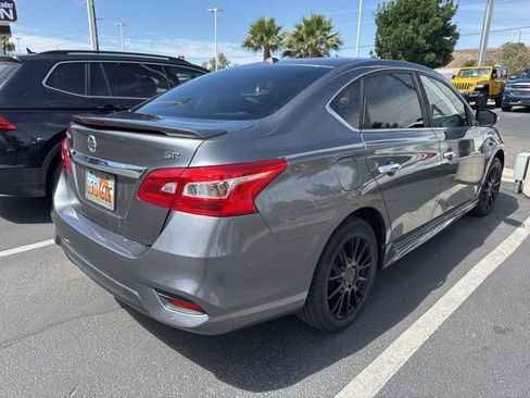 Used 2019 Nissan Sentra SR w/ Premium Package (SR) FWD image 3