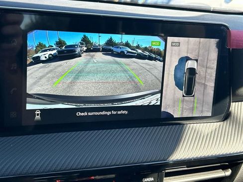 New 2026 Nissan Kicks SR w/ Illumination Package FWD image 25