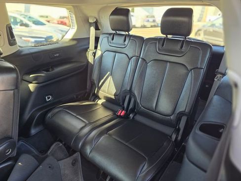 Used 2022 Jeep Grand Cherokee L Limited image 16