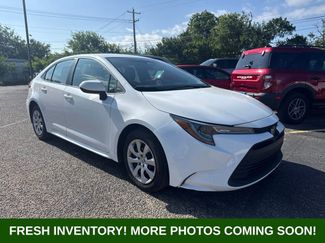 Used 2024 Toyota Corolla LE FWD video 1