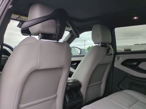 New 2026 Land Rover Range Rover Evoque S image 17