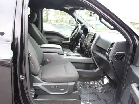 Used 2019 Ford F150 XLT image 10