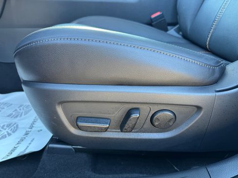 Used 2025 MAZDA CX-50 2.5 Hybrid w/ Premium Plus Pkg image 17