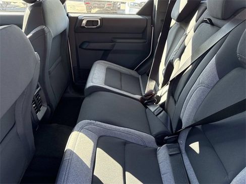 New 2025 Ford Bronco 4-Door image 17