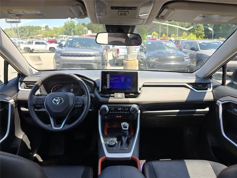 Used 2024 Toyota RAV4 Adventure AWD/4WD image 17