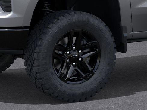 New 2026 Chevrolet Silverado 1500 Custom Trail Boss AWD/4WD image 9