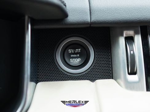 Used 2018 Land Rover Range Rover Supercharged image 34