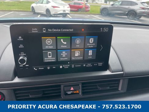 Used 2025 Honda Pilot TrailSport image 17