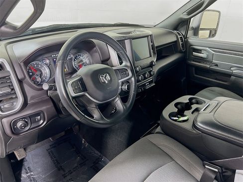 Used 2024 RAM 2500 Big Horn image 10