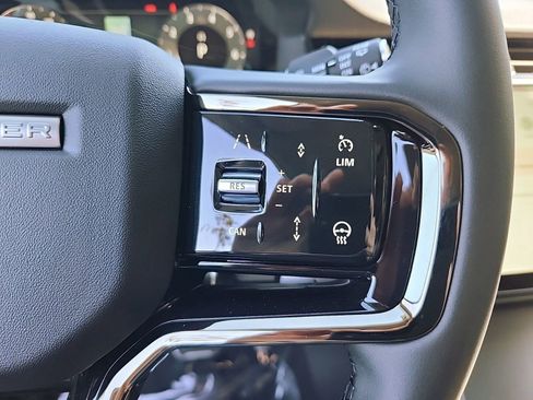 New 2025 Land Rover Range Rover Evoque Dynamic SE image 20