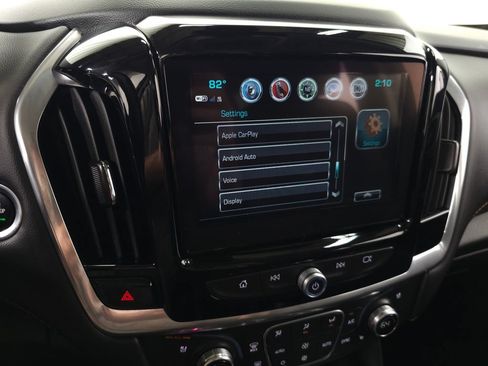 Used 2019 Chevrolet Traverse Premier w/ LPO, Floor Liner Package AWD/4WD image 27