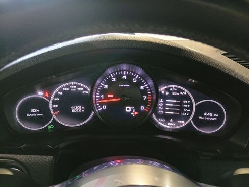 Used 2019 Porsche Cayenne AWD/4WD image 21