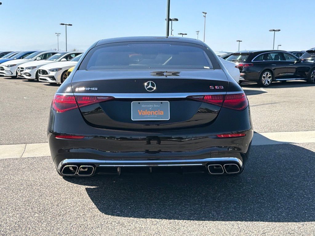 Used 2026 Mercedes-Benz S 63 AMG S image 9